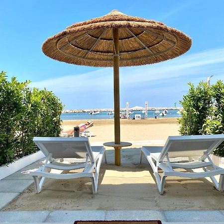 Marina Bay Suites Peschici Exterior foto